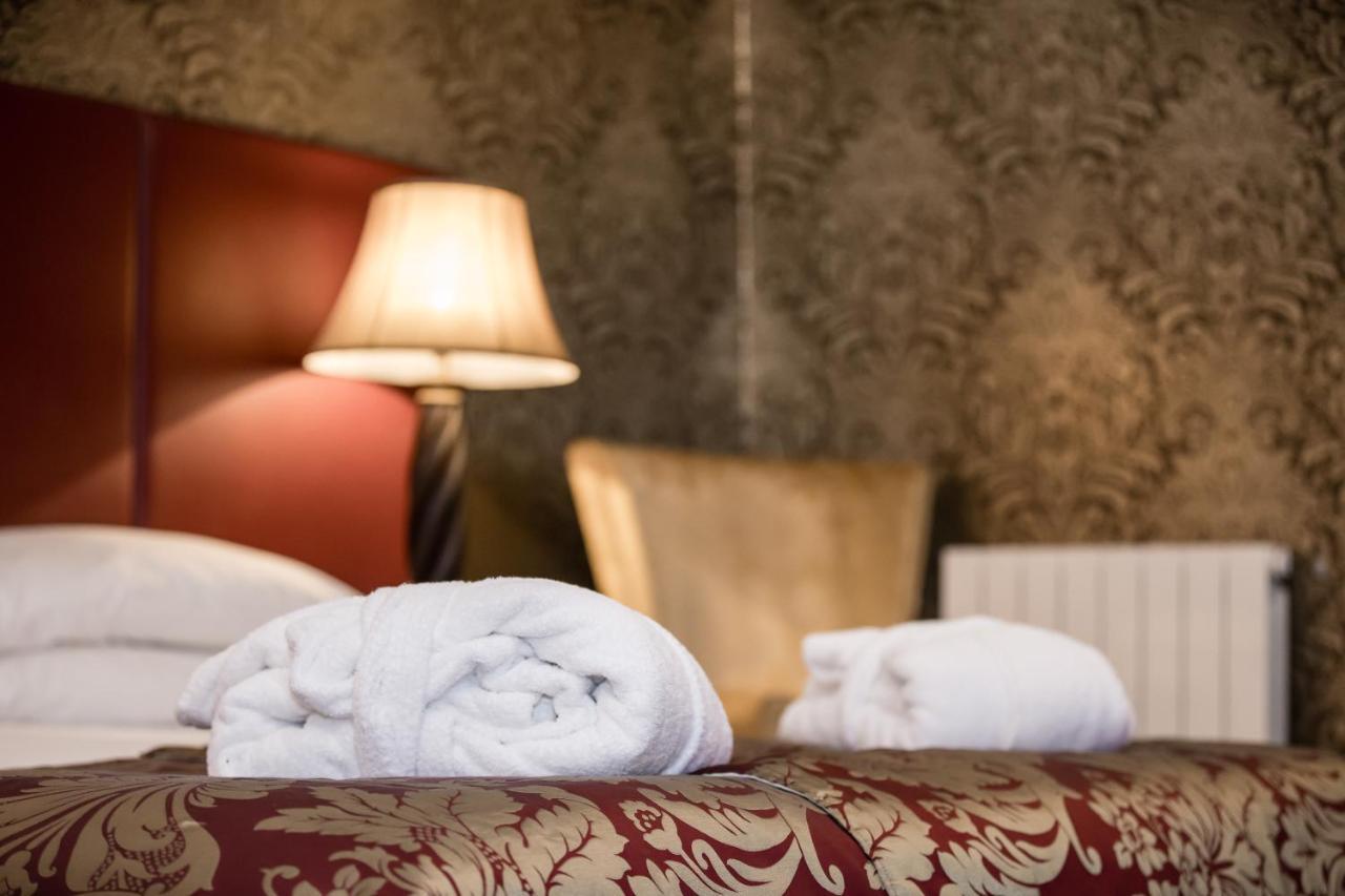 Karma Lake Of Menteith Hotel スターリング エクステリア 写真